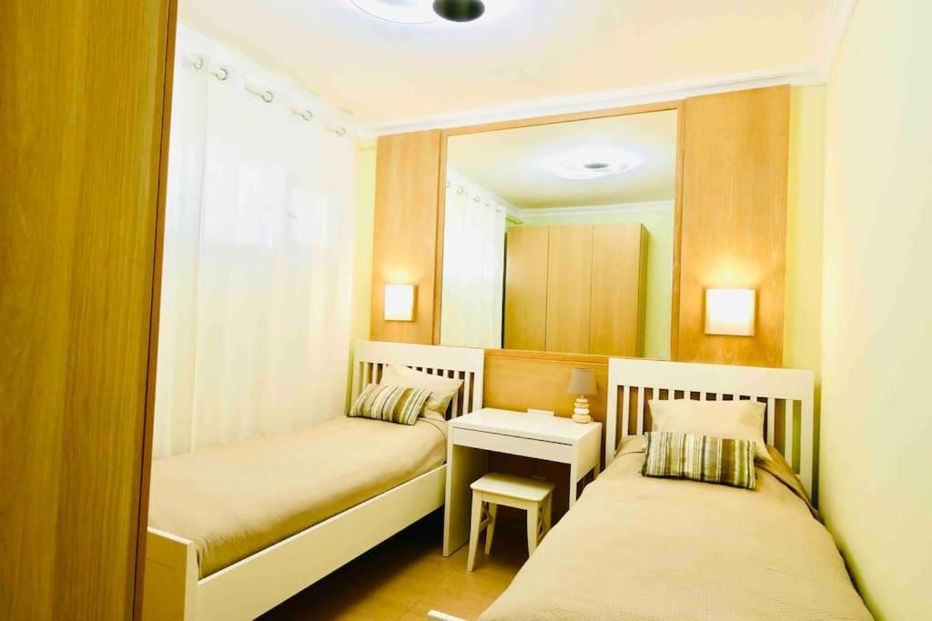 Costa Adeje, 2 Bedrooms Apartment Eksteriør billede
