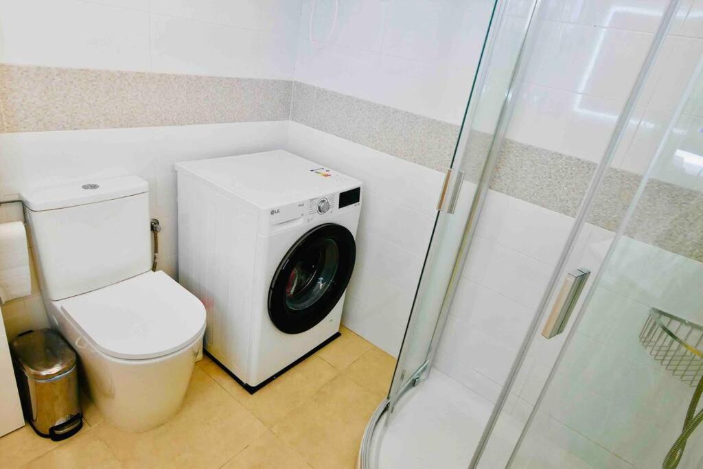 Costa Adeje, 2 Bedrooms Apartment Eksteriør billede